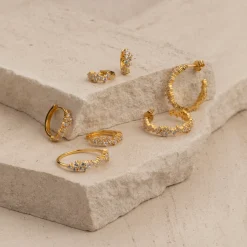 CLAIR CRYSTAL GOLDEN CREOL EARRING - Sisi Copenhagen