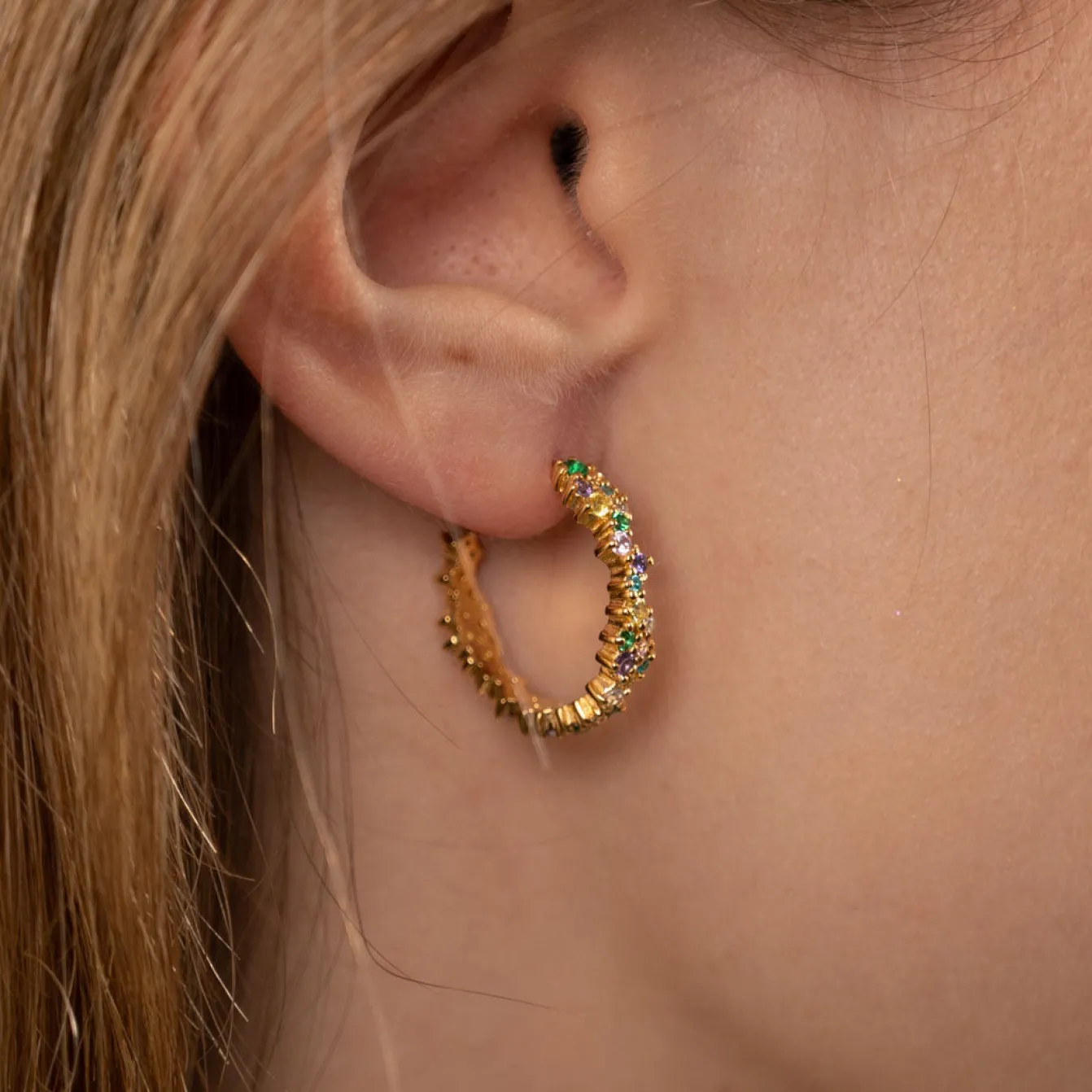 CLAIR RAINBOW GOLDEN CREOL EARRING - Sisi Copenhagen