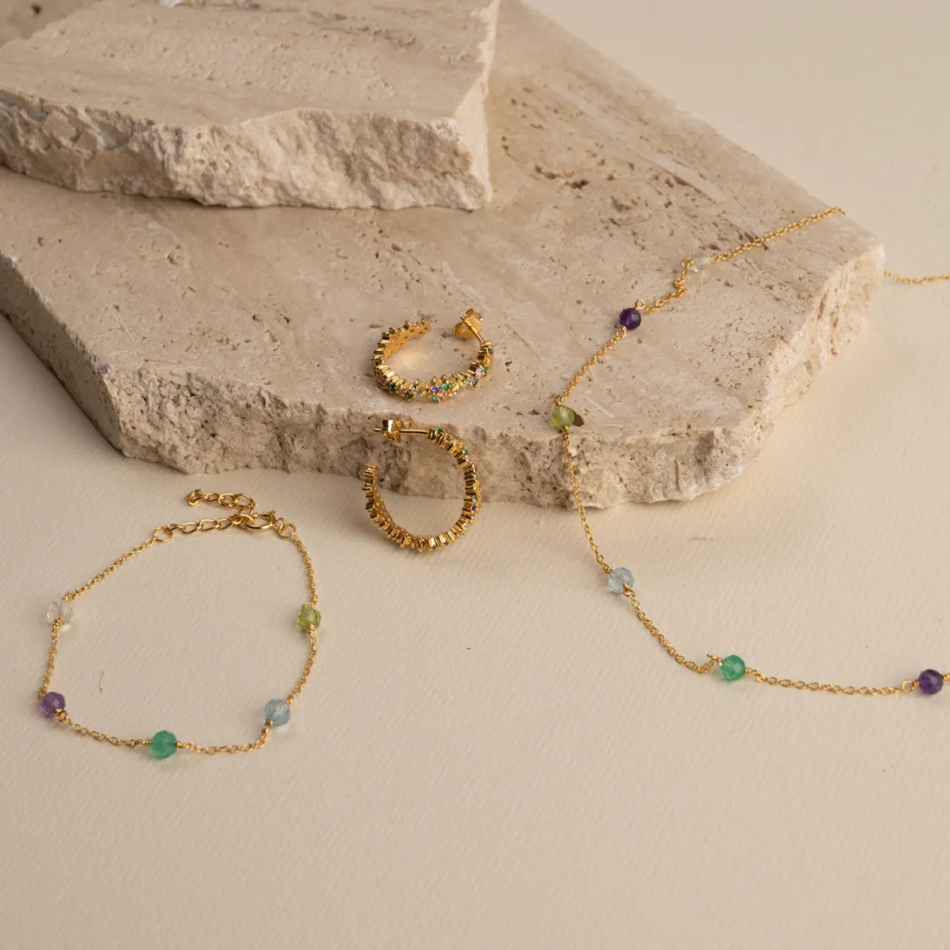 CLAIR RAINBOW GOLDEN CREOL EARRING - Sisi Copenhagen