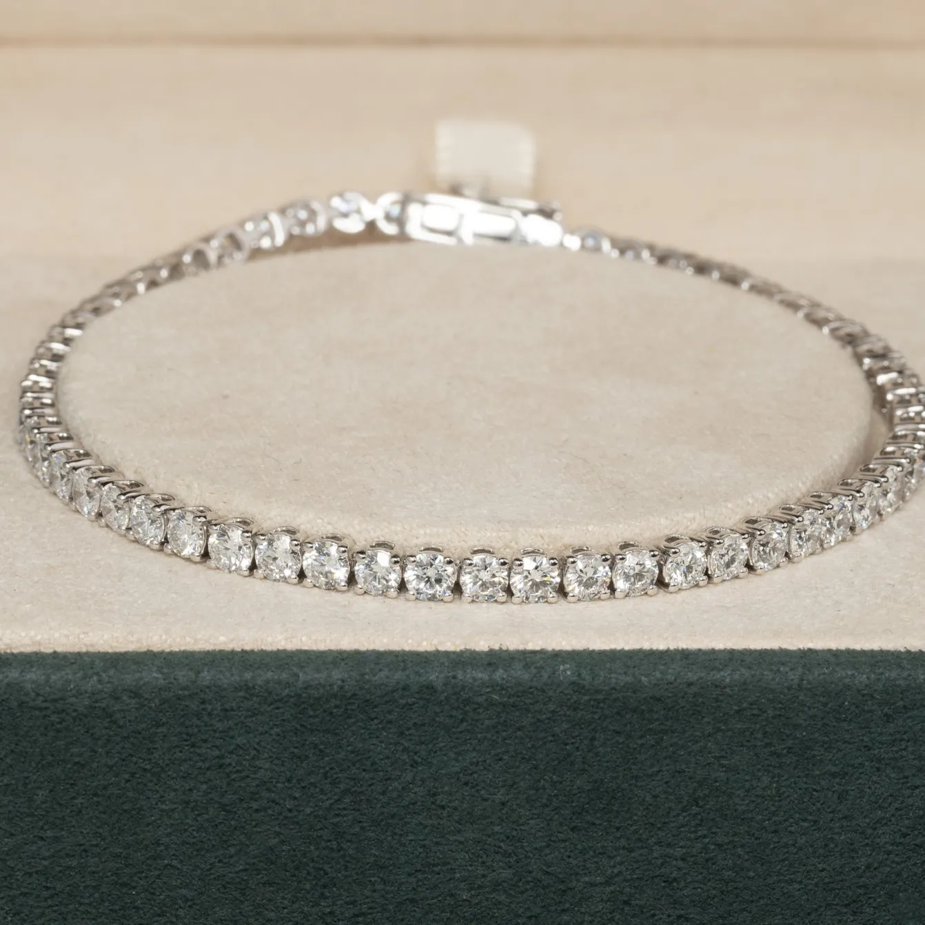 CLASSIC DIAMOND TENNIS BRACELET - 5ct - WG