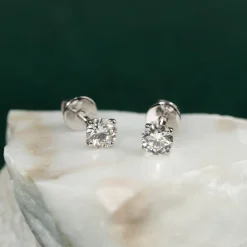 CLASSIC SOLITAIRE DIAMOND STUD EARRING - 0.5ct - WG
