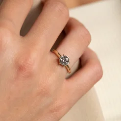 CLASSIC SOLITAIRE 6-PRONG DIAMOND RING - 1.0ct - YG