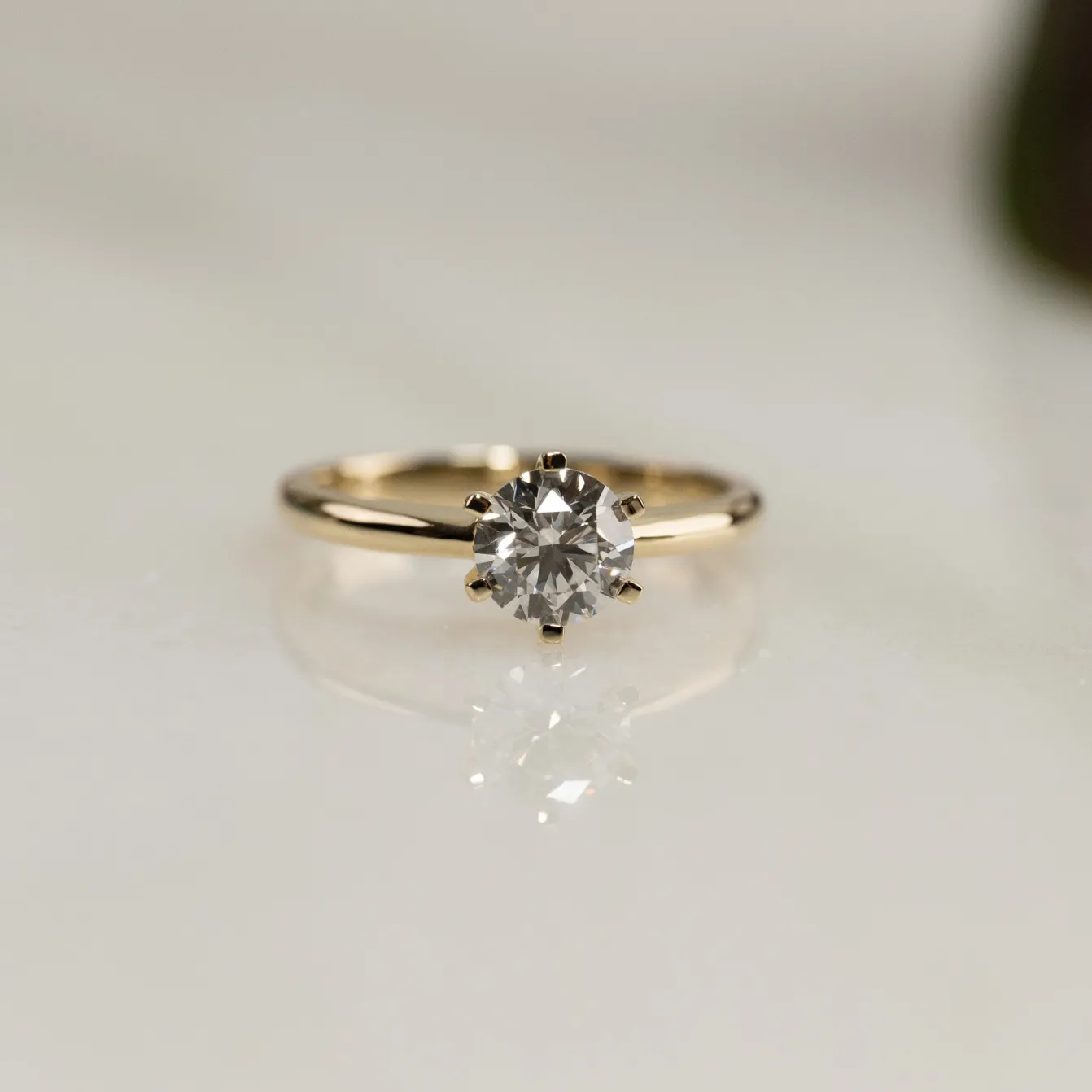 CLASSIC SOLITAIRE 6-PRONG DIAMOND RING - 1.0ct - YG