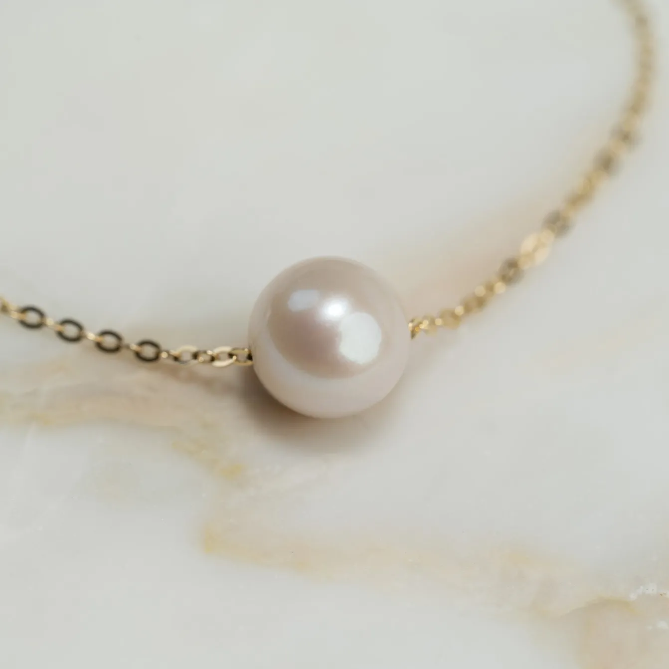 ELIZA PEARL SOLID GOLD NECKLACE