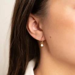GEMMA MOONSTONE GOLDEN HOOK EARRING - Sisi Copenhagen