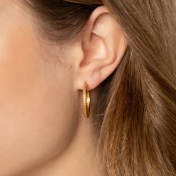 MATILDA LARGE GOLDEN CREOL EARRING - Sisi Copenhagen