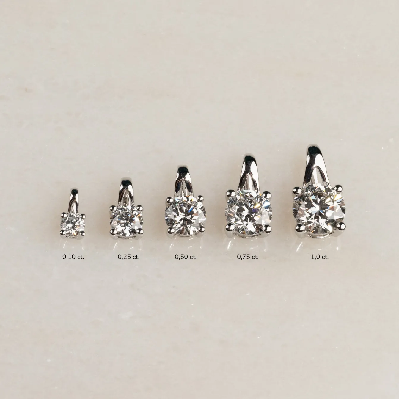 PRONG SOLITAIRE DIAMOND PENDANT - 0.75ct - WG